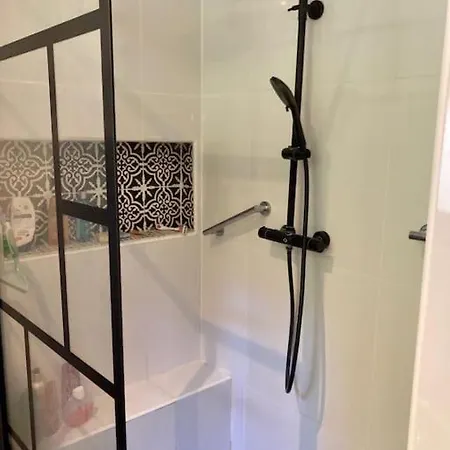 Normand Nyaraló La Croisille